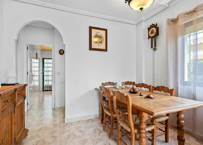 Jede Costa Adeje (Tenerife)